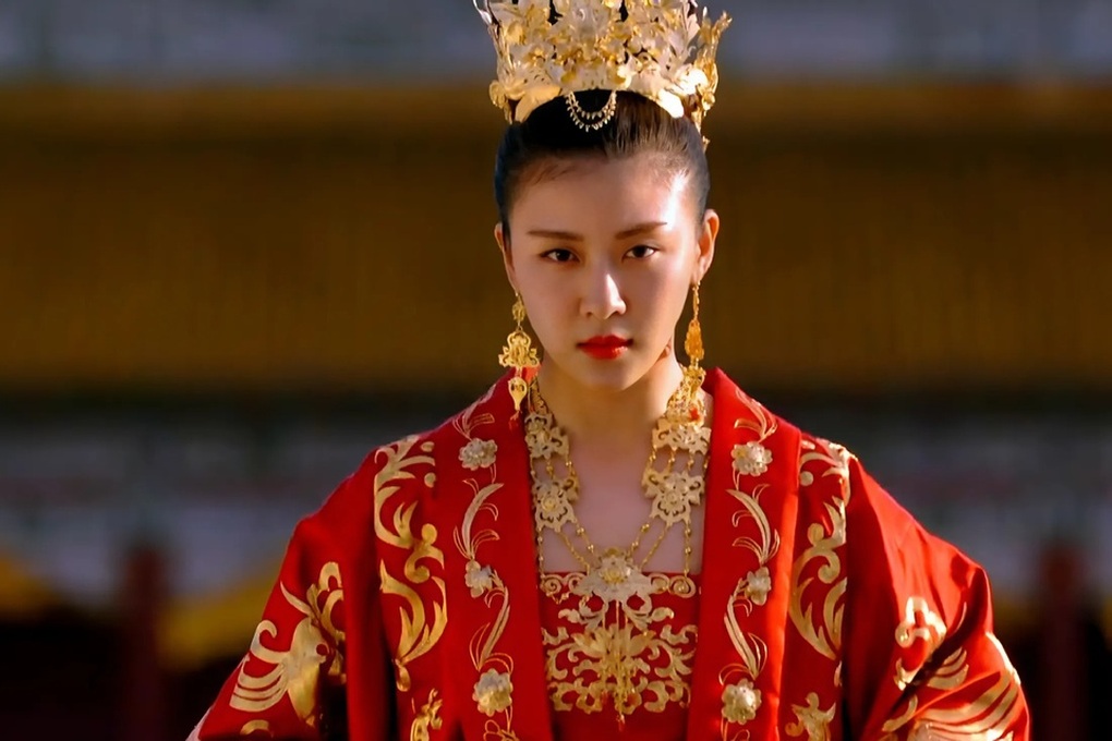 Dáng vóc như thiếu nữ đôi mươi của chị đẹp Ha Ji Won ở tuổi 47 - 3 Dáng vóc như thiếu nữ đôi mươi của chị đẹp Ha Ji Won ở tuổi 47 - 3