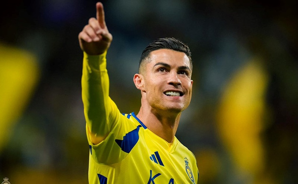 C.Ronaldo tuyên bố đanh thép sau khi nhận “núi tiền” từ Al Nassr - 2 C.Ronaldo tuyên bố đanh thép sau khi nhận “núi tiền” từ Al Nassr - 2