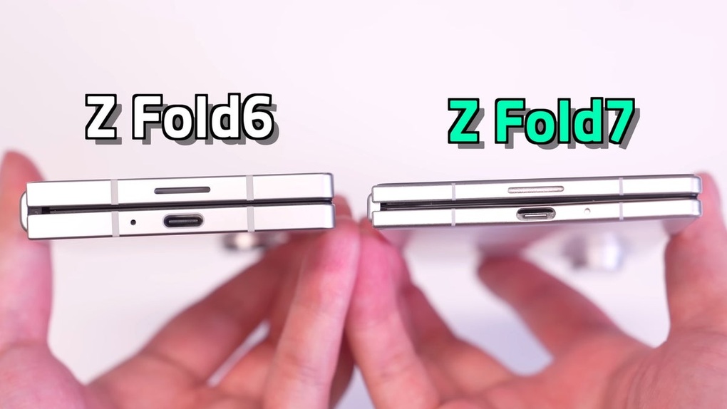 Mô hình mẫu cho thấy thiết kế siêu mỏng của Galaxy Z Fold7 - 1 Mô hình mẫu cho thấy thiết kế siêu mỏng của Galaxy Z Fold7 - 1
