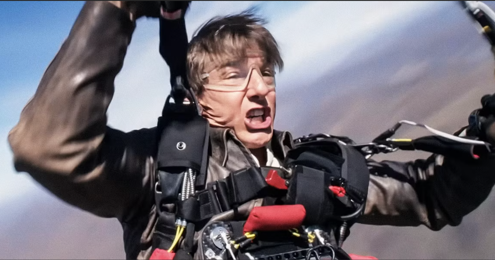 Tom Cruise lập kỷ lục Guinness với màn nhảy dù trong Nhiệm vụ bất khả thi - 1 Tom Cruise lập kỷ lục Guinness với màn nhảy dù trong Nhiệm vụ bất khả thi - 1