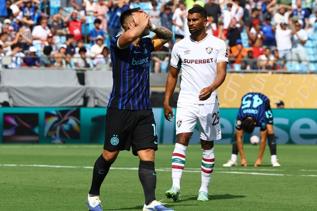 Inter Milan hứng chịu trận thua sốc, dừng bước ở FIFA Club World Cup - 2 Inter Milan hứng chịu trận thua sốc, dừng bước ở FIFA Club World Cup - 2