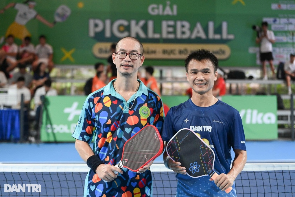 Các nhà vô địch giải đấu pickleball Dân trí 20 năm - Rực rỡ ngày mới - 6 Các nhà vô địch giải đấu pickleball Dân trí 20 năm - Rực rỡ ngày mới - 6