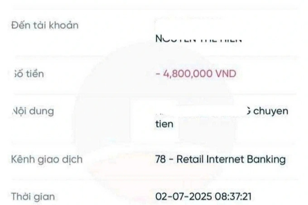 Đi nghỉ Cửa Lò hút thuốc làm thủng đệm, khách bị phạt 4,8 triệu đồng - 2 Đi nghỉ Cửa Lò hút thuốc làm thủng đệm, khách bị phạt 4,8 triệu đồng - 2