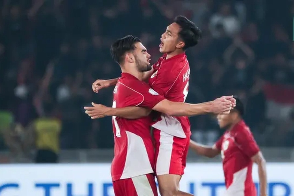 HLV U23 Indonesia gặp sự cố khó đỡ, trợ lý nói thẳng về U23 Việt Nam - 2