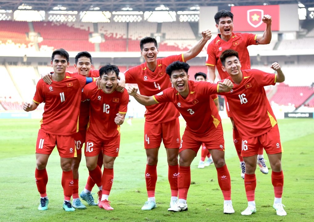 Báo Philippines bình luận khi đội nhà thua ngược U23 Việt Nam - 1