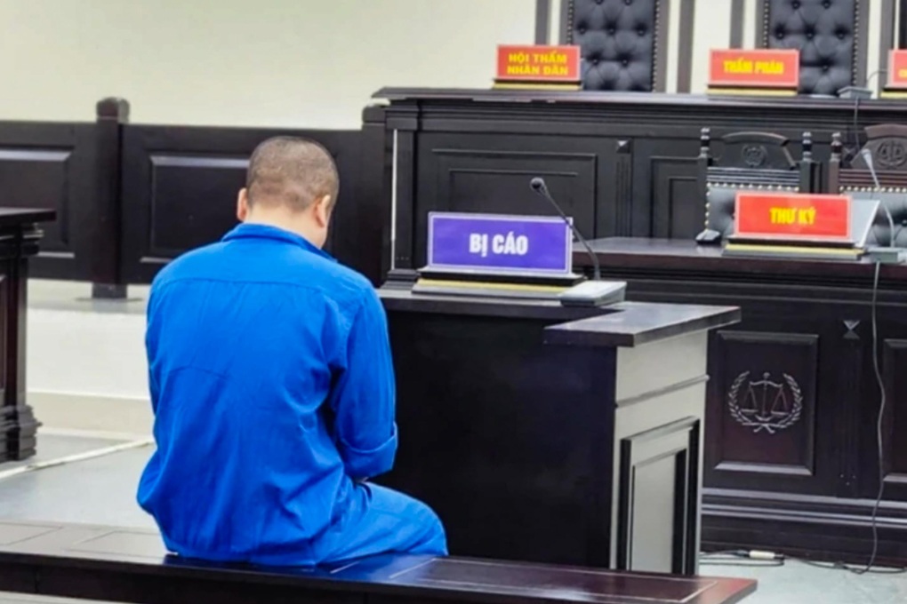 Bị huých vào vai khi đón khách, tài xế xe ôm rút dao đâm chết người - 1 Bị huých vào vai khi đón khách, tài xế xe ôm rút dao đâm chết người - 1