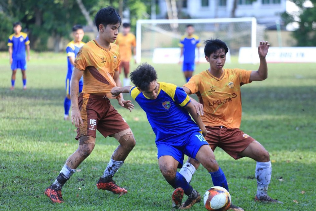 Các đội HAGL, Hà Nội và PVF sớm vào tứ kết giải bóng đá U21 quốc gia 2025 - 1