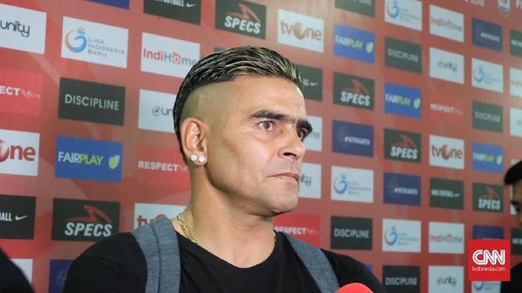 Chuyên gia bóng đá Indonesia tự tin đội nhà sẽ thắng U23 Việt Nam - 1