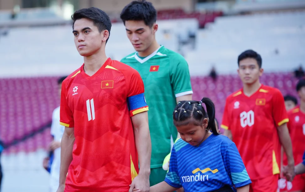 Đội trưởng U23 Việt Nam đánh giá về Indonesia, muốn tham dự World Cup - 1