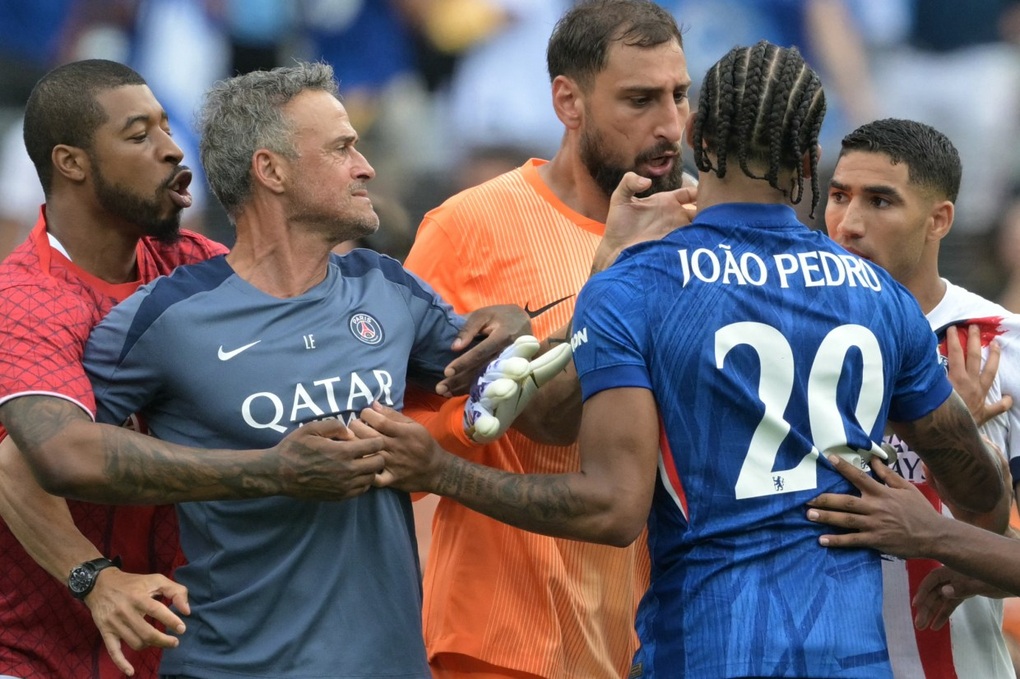 HLV Luis Enrique lên tiếng lý giải vì sao thẳng tay tát ngôi sao Chelsea - 1 HLV Luis Enrique lên tiếng lý giải vì sao thẳng tay tát ngôi sao Chelsea - 1