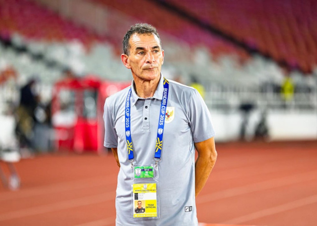HLV U23 Indonesia gặp sự cố khó đỡ, trợ lý nói thẳng về U23 Việt Nam - 1