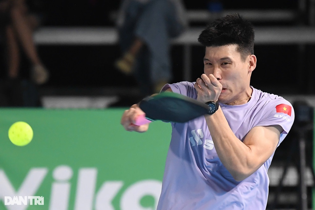 Hai VĐV vượt 300km từ Lào Cai xuống Hà Nội vô địch giải pickleball Dân trí - 1