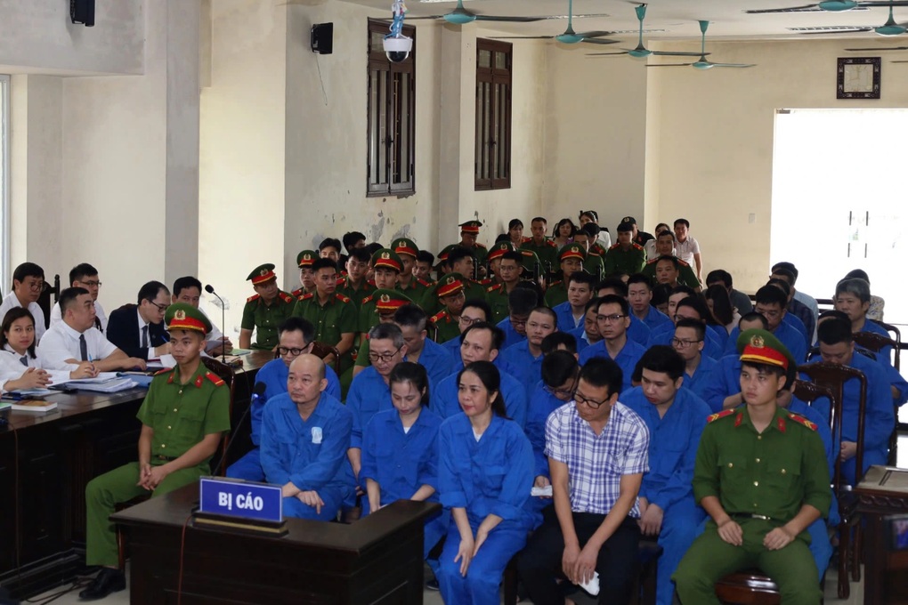 Hôm nay tuyên án ông Đồng Xuân Thụ và các thuộc cấp - 1 Hôm nay tuyên án ông Đồng Xuân Thụ và các thuộc cấp - 1