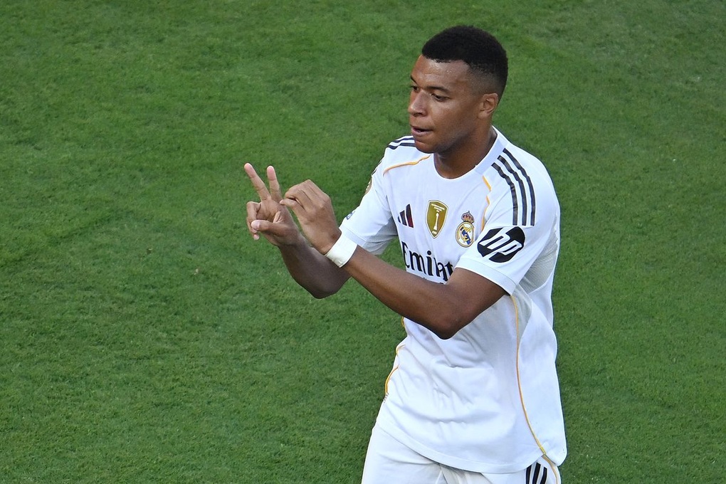 Mbappe sụt cân đầy thảm thương, Real Madrid đưa ra yêu sách - 1 Mbappe sụt cân đầy thảm thương, Real Madrid đưa ra yêu sách - 1