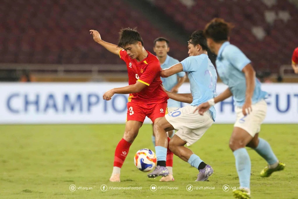 U23 Việt Nam lập hàng loạt kỷ lục ấn tượng sau ngôi vô địch Đông Nam Á - 2 U23 Việt Nam lập hàng loạt kỷ lục ấn tượng sau ngôi vô địch Đông Nam Á - 2