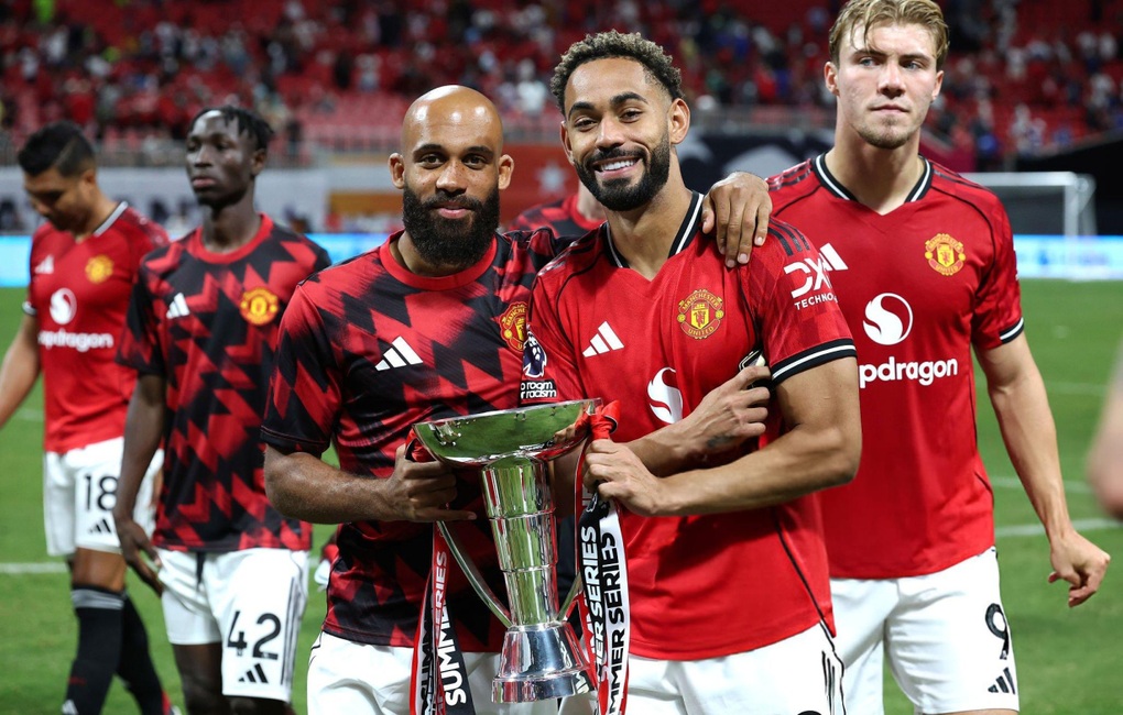 Fernandes chê cầu thủ Man Utd lười biếng, HLV Amorim hoàn toàn đồng tình - 2