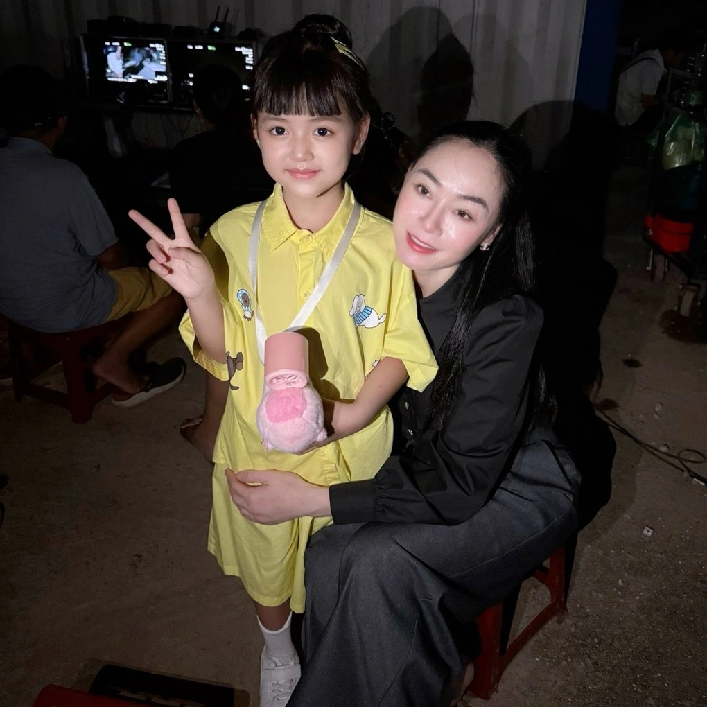 Hồng Đăng vào phim lạ nhất VTV, đóng vai người yêu NSƯT Quách Thu Phương - 2