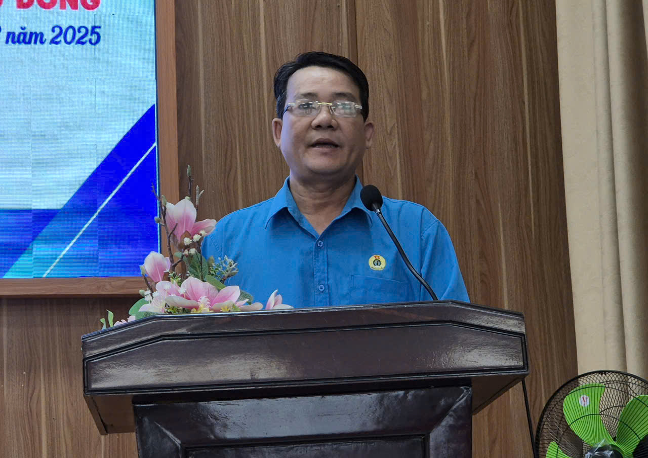 Đẩy mạnh chăm lo cho người lao động sau khi kiện toàn bộ máy Công đoàn phường, xã - Ảnh 2.