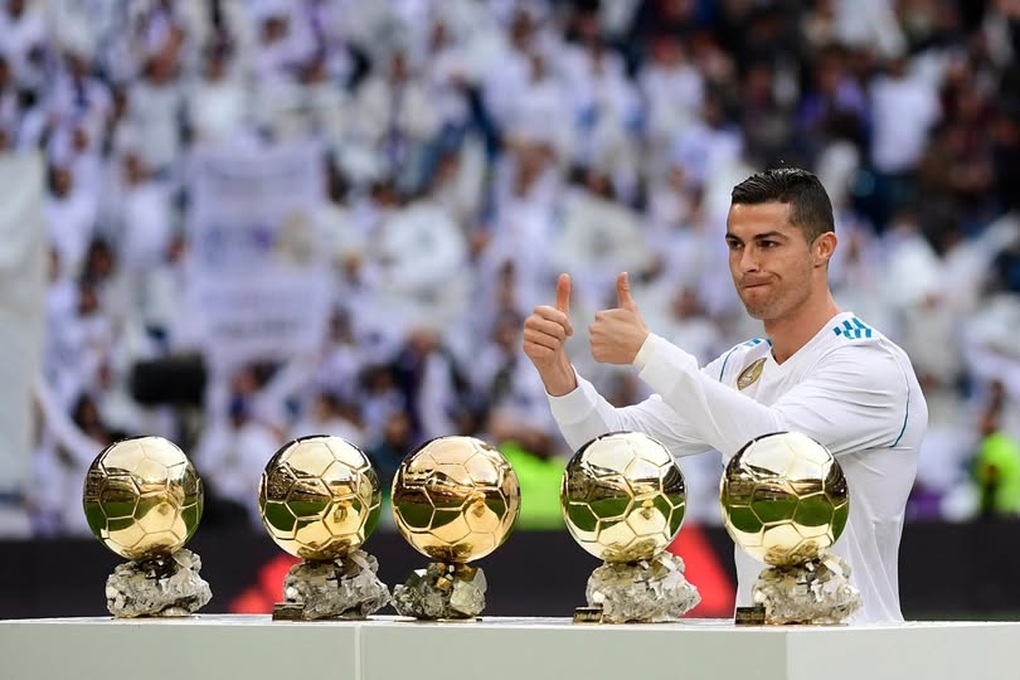 C.Ronaldo tuyên bố gây sốc về giải Quả bóng vàng - 2 C.Ronaldo tuyên bố gây sốc về giải Quả bóng vàng - 2