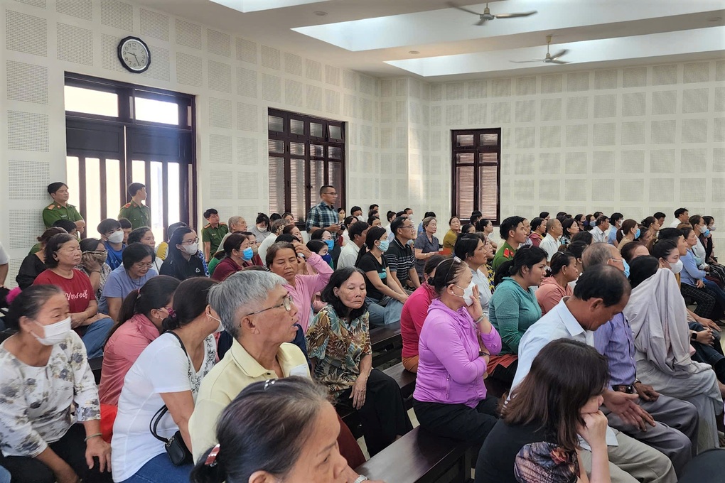 Hai trùm sò Công ty tài chính Vietnam Capital cùng nhận án chung thân - 2 Hai trùm sò Công ty tài chính Vietnam Capital cùng nhận án chung thân - 2