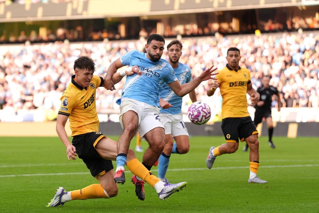 Haaland lập cú đúp, Man City thắng tưng bừng trước Wolves - 2