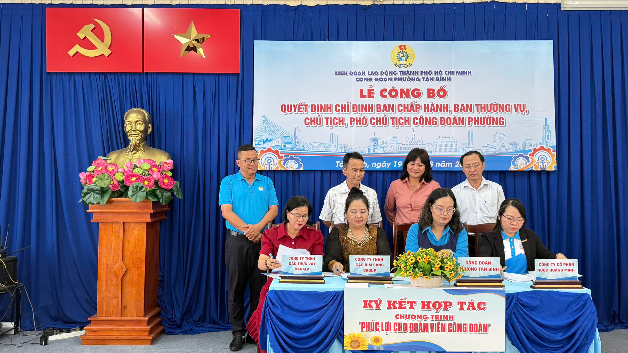 Thêm 2 Công đoàn phường ở TP HCM công bố quyết định thành lập- Ảnh 4.