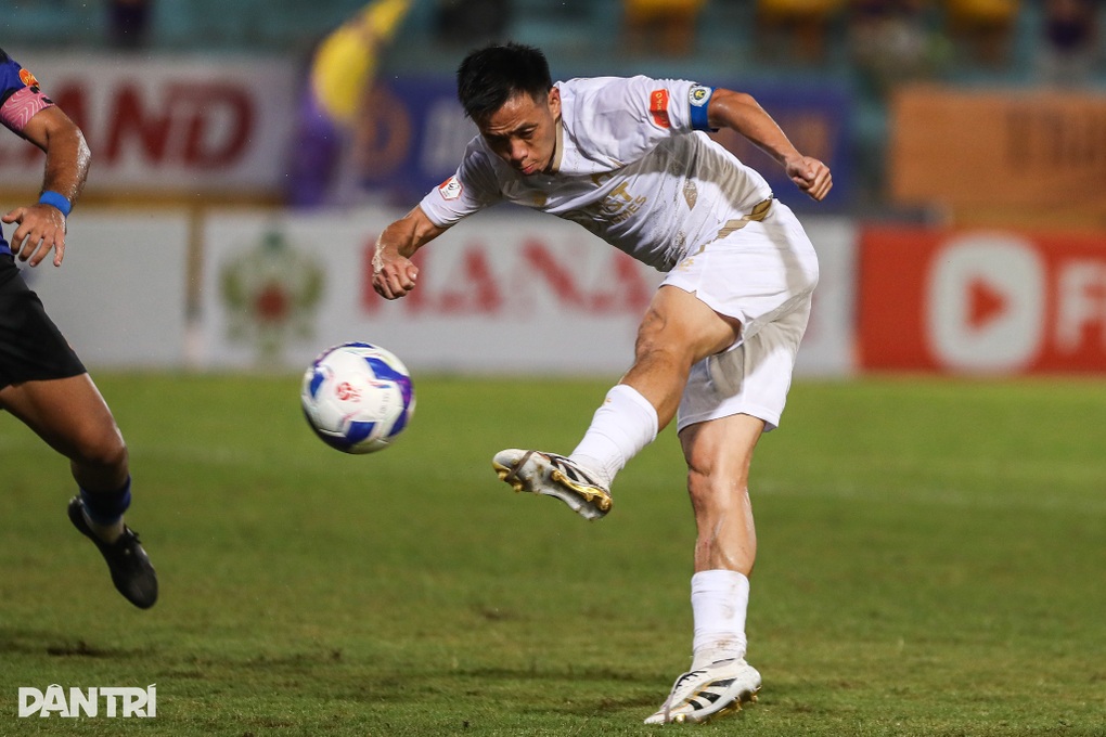 Hà Nội FC hòa thất vọng HA Gia Lai, hụt hơi trong cuộc đua vô địch - 2