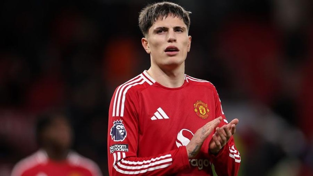 Alejandro Garnacho sắp chia tay Man Utd để gia nhập Chelsea - 1 Alejandro Garnacho sắp chia tay Man Utd để gia nhập Chelsea - 1
