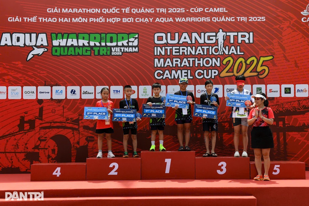 Aqua Warriors Quảng Trị 2025 vinh danh các nhà vô địch - 1