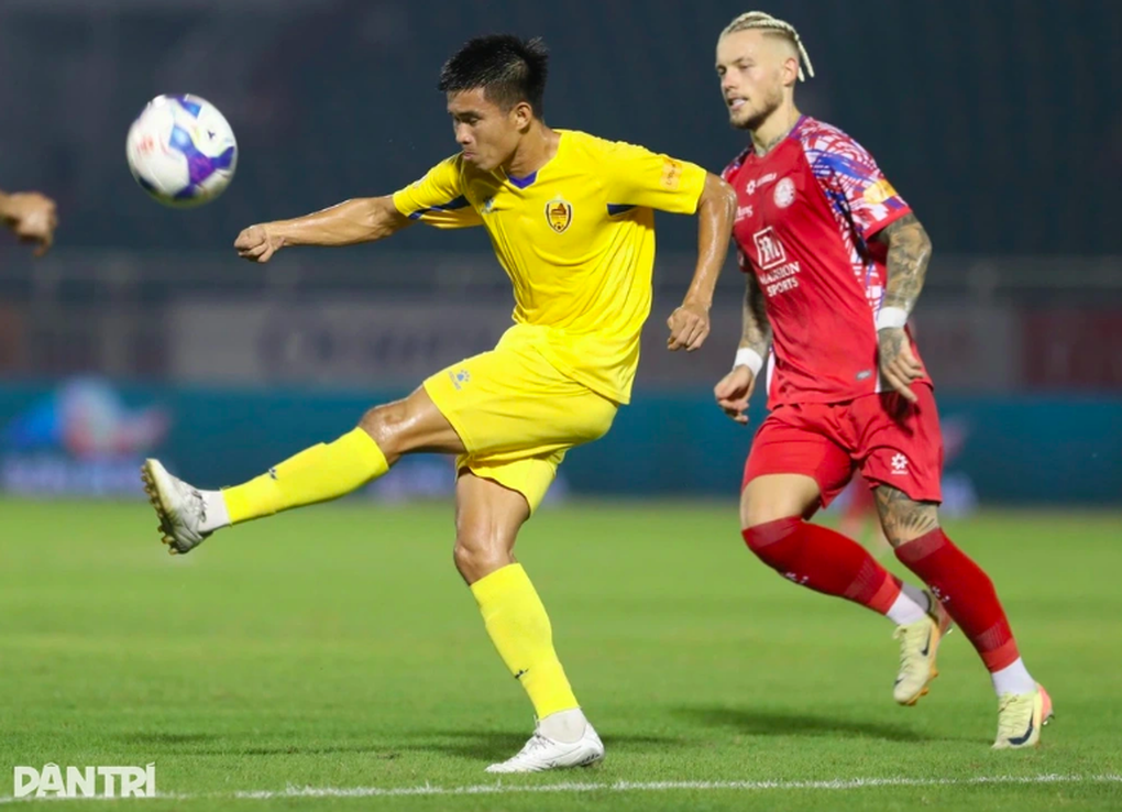CLB Quảng Nam không gửi kế hoạch dự V-League 2025-2026 - 1 CLB Quảng Nam không gửi kế hoạch dự V-League 2025-2026 - 1