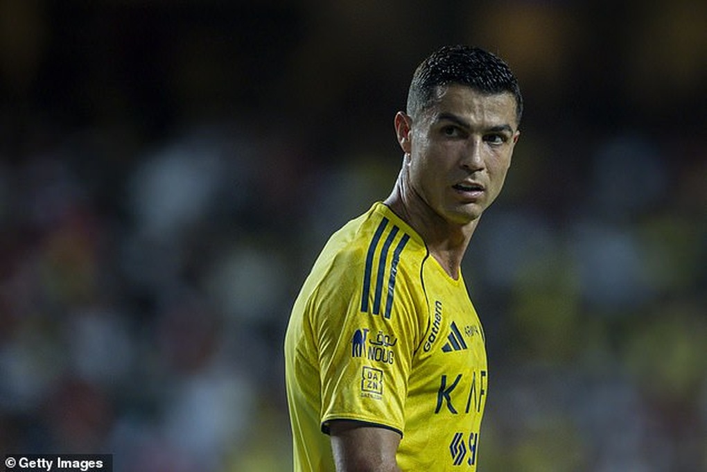 CLB sở hữu C.Ronaldo bất ngờ bị rao bán - 1 CLB sở hữu C.Ronaldo bất ngờ bị rao bán - 1