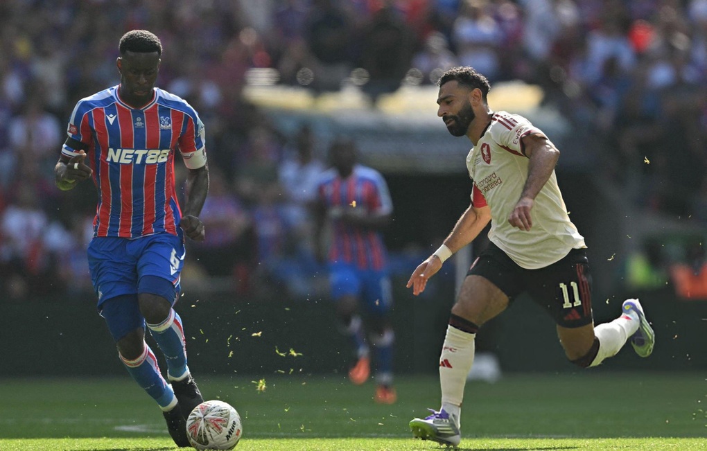 Đánh bại Liverpool, Crystal Palace đoạt Siêu cúp Anh - 1 Đánh bại Liverpool, Crystal Palace đoạt Siêu cúp Anh - 1