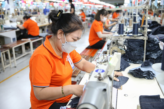 Doanh nghiệp tiêu biểu vì người lao động - Ảnh 1. Doanh nghiệp tiêu biểu vì người lao động - Ảnh 1.