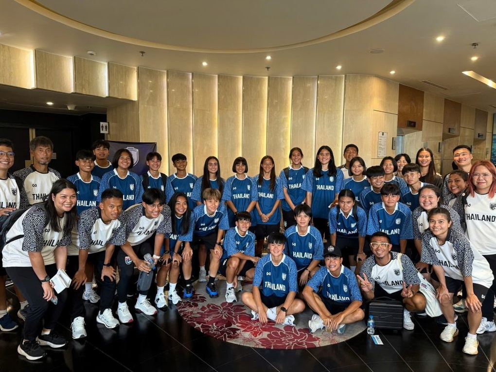 Đội tuyển nữ Thái Lan đến Việt Nam, sẵn sàng cho giải Đông Nam Á - 1 Đội tuyển nữ Thái Lan đến Việt Nam, sẵn sàng cho giải Đông Nam Á - 1