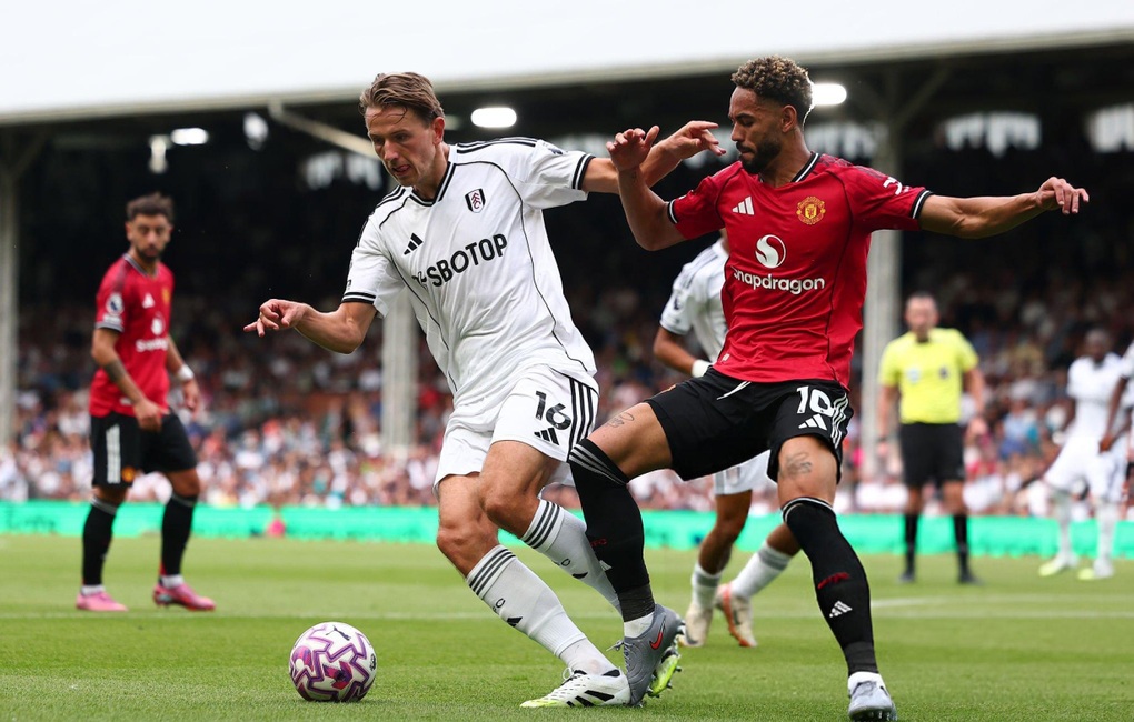 Fernandes đá hỏng 11m khiến Man Utd rơi điểm trước Fulham - 1 Fernandes đá hỏng 11m khiến Man Utd rơi điểm trước Fulham - 1