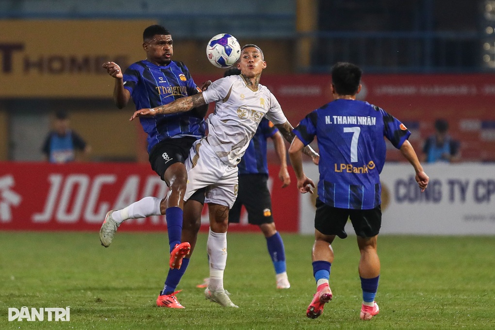 Hà Nội FC hòa thất vọng HA Gia Lai, hụt hơi trong cuộc đua vô địch - 1