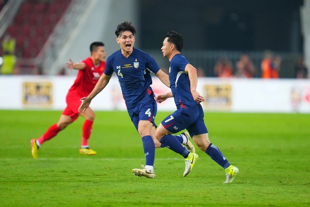 King’s Cup xuống vị thế, bóng đá Thái Lan giảm giá vé cho khán giả - 1 King’s Cup xuống vị thế, bóng đá Thái Lan giảm giá vé cho khán giả - 1