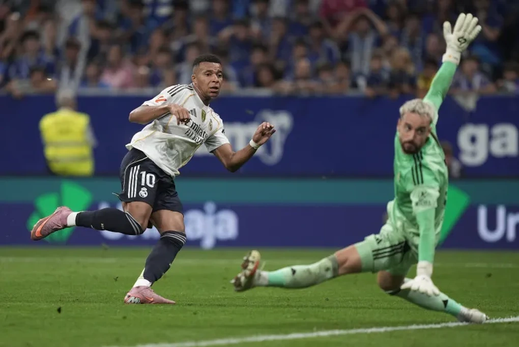 Mbappe lập cú đúp giúp Real Madrid giành chiến thắng đậm - 1 Mbappe lập cú đúp giúp Real Madrid giành chiến thắng đậm - 1
