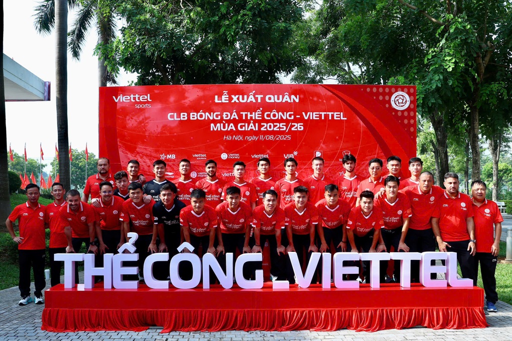 Thể Công Viettel đặt mục tiêu vô địch V-League cùng HLV Velizar Popov - 1