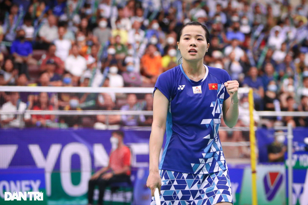 Thùy Linh gây sốc khi hạ cựu vô địch thế giới ở World Championships 2025 - 1