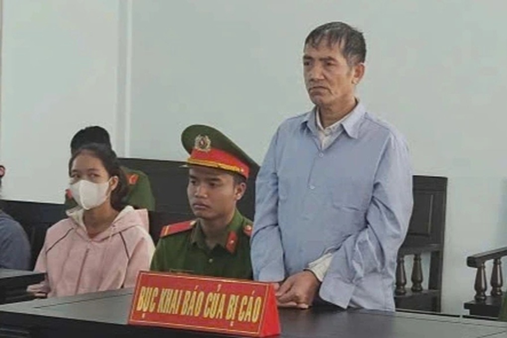 Xâm hại bé gái 2 tuổi, người đàn ông lĩnh án 20 năm tù - 1