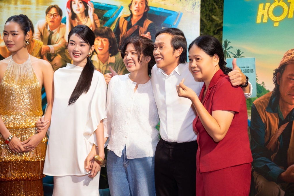 Phim có Hoài Linh chật vật phòng vé - 2 Phim có Hoài Linh chật vật phòng vé - 2