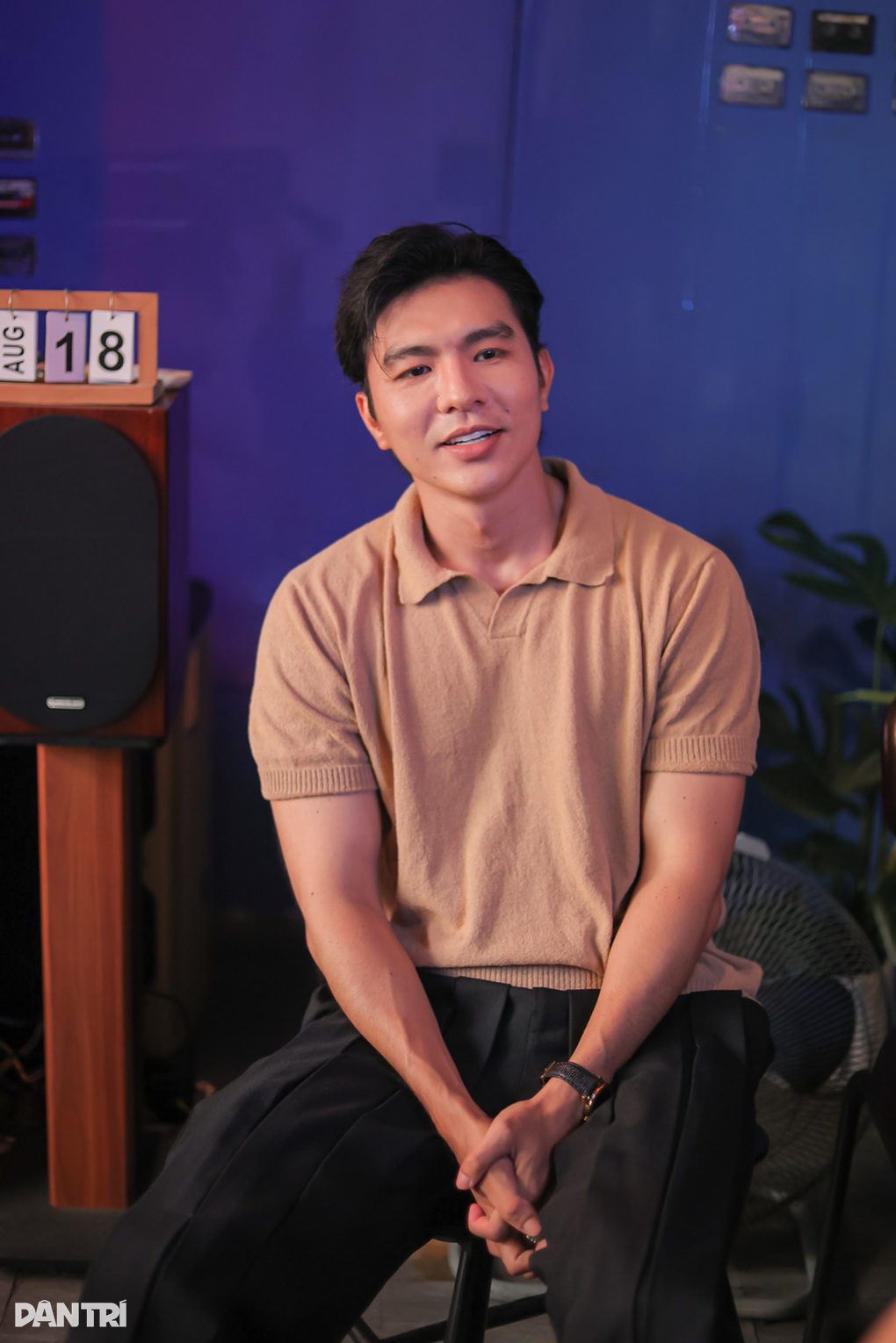 Hé lộ bất ngờ về mỹ nam phản diện cao gần 1,8m, gây sốt trong phim “Mưa đỏ” - 4 Hé lộ bất ngờ về mỹ nam phản diện cao gần 1,8m, gây sốt trong phim “Mưa đỏ” - 4