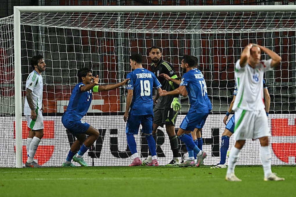 Rượt đuổi tỷ số nghẹt thở, Italy thắng Israel trong trận đấu có 9 bàn thắng - 2 Rượt đuổi tỷ số nghẹt thở, Italy thắng Israel trong trận đấu có 9 bàn thắng - 2
