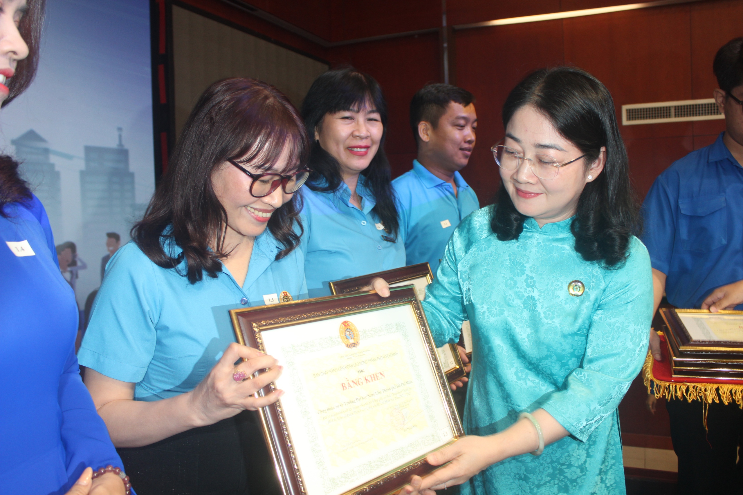 Hàng ngàn tỉ đồng tiếp sức thanh niên công nhân trong 5 năm qua - Ảnh 3.