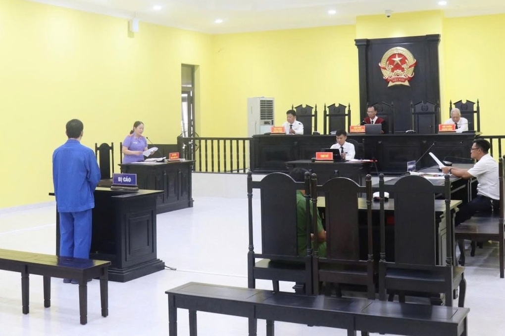 Án mạng trên tàu cá bắt nguồn từ chuyện mở điện thoại to - 1