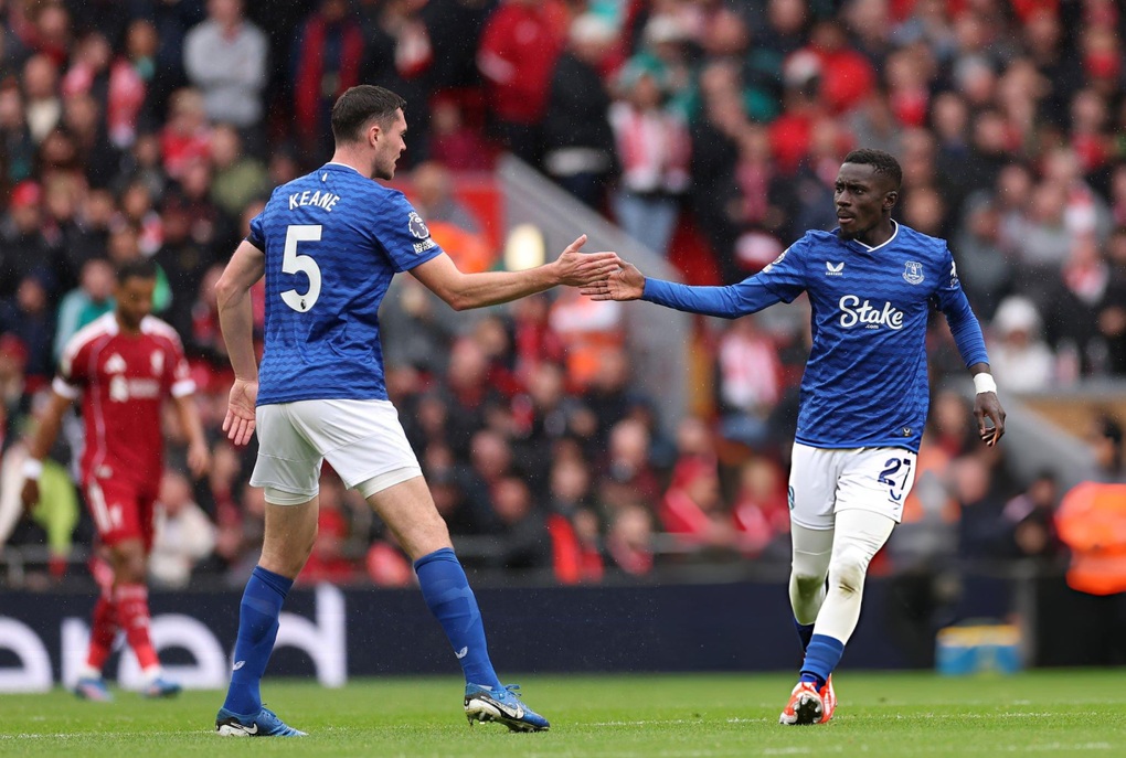 Đánh bại Everton, Liverpool nối dài mạch toàn thắng - 2