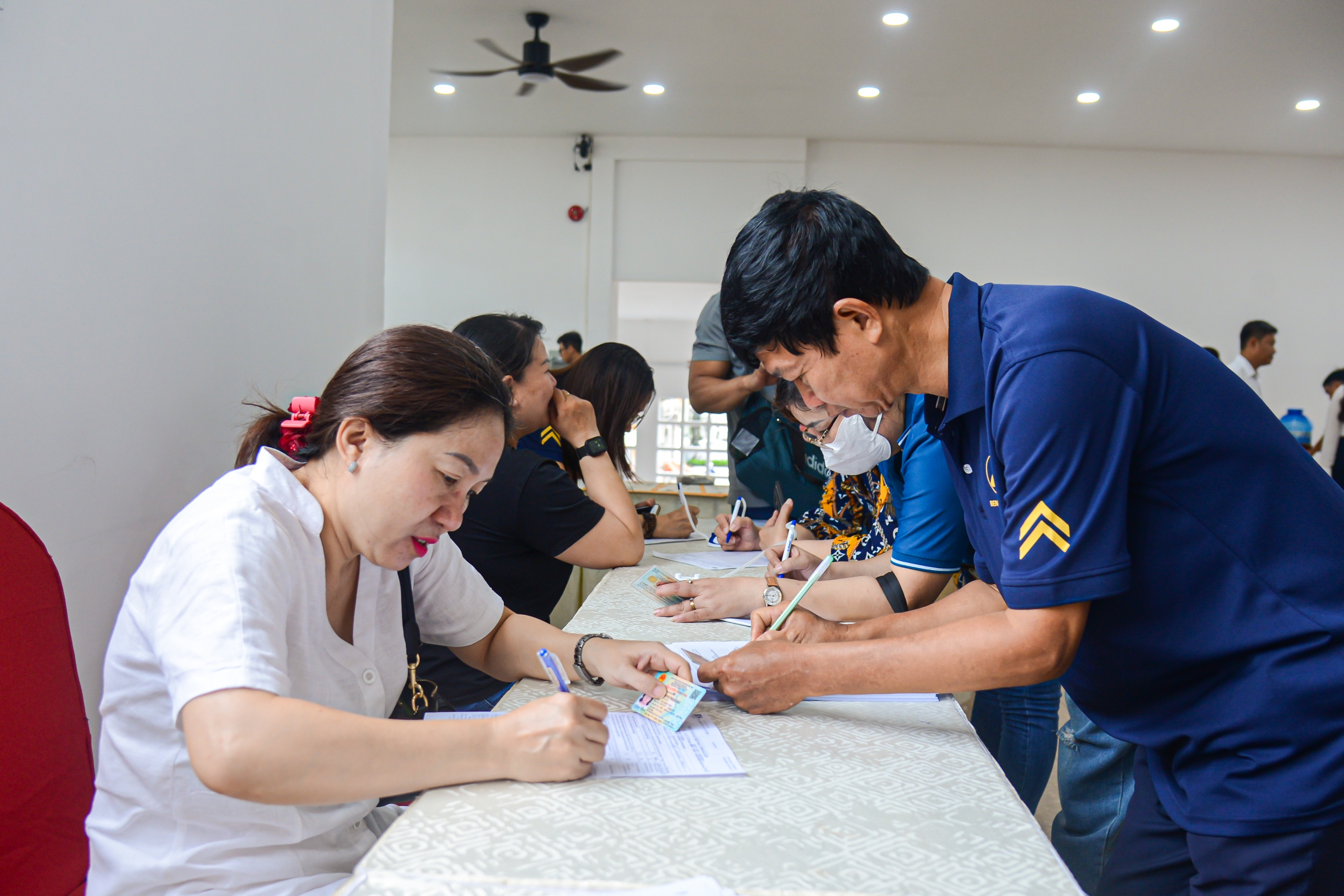 Lan tỏa yêu thương từ chương trình hiến máu nhân đạo “Trái tim nhân ái” - Ảnh 2.