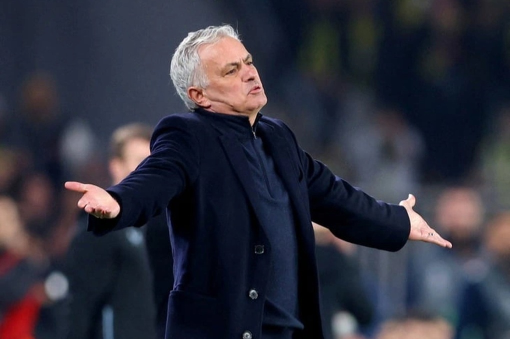 HLV Mourinho bất ngờ bị cáo buộc dàn xếp tỷ số - 2