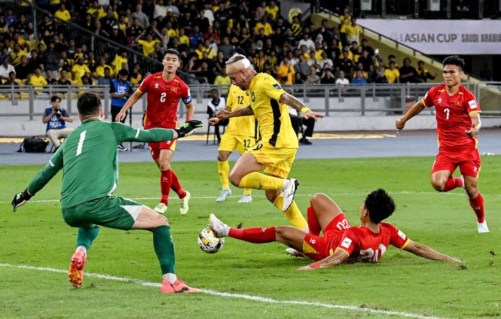 AFC tạm dừng điều tra vụ Malaysia nhập tịch trái phép ở trận gặp Việt Nam - 1